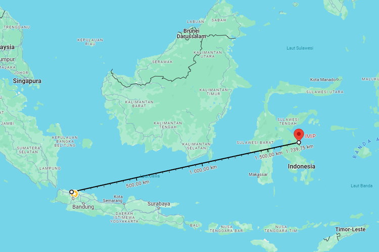 Jarak IMIP di Kecamatan Bahodopi, Kabupaten Morowali, Sulawesi Tengah, diukur dengan garis lurus menyeberang lautan dari Monumen Nasional di Jakarta.