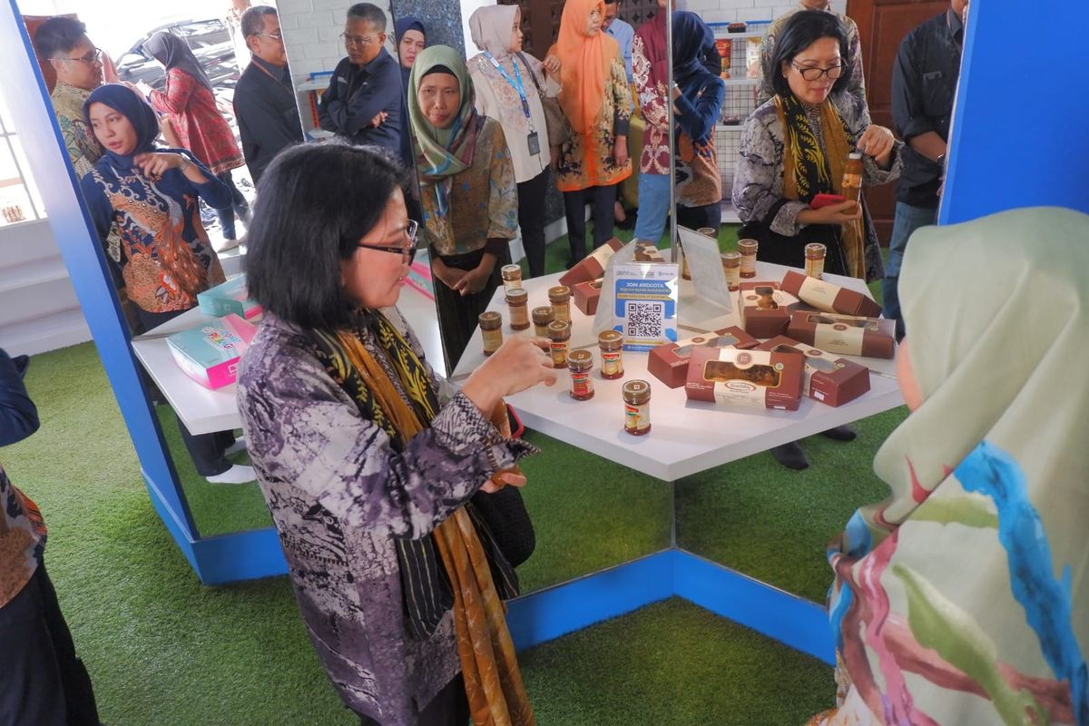 Pelatihan UMKM dan Kewirausahaan bagi Difabel oleh Peruri