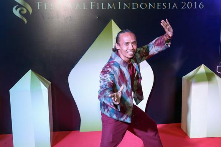 Yayan Ruhian diabadikan saat menghadiri malam puncak Festival Film Indonesia (FFI) 2016 di Teater Besar Taman Ismail Marzuki, Jakarta. Minggu (6/11/2016). Ajang penghargaan bagi insan perfilman Indonesia FFI 2016 kali ini mengangkat tema Restorasi Film. 