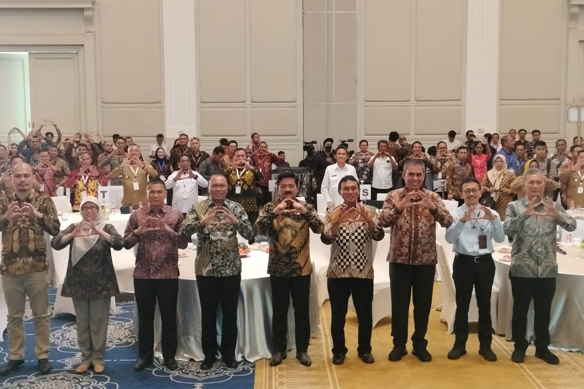 Penandatanganan pakta integritas antara Ditjen Tata Ruang dengan seluruh Bupat/Walikota yang akan menjadi lokasi penyusunan RDTR melalui anggaran BA BUN 2023 di Jakarta pada Rabu (9/8/2023).