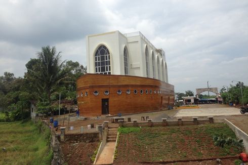 Unik, Ada Masjid Kapal di Perbatasan Kota Semarang dan Kendal