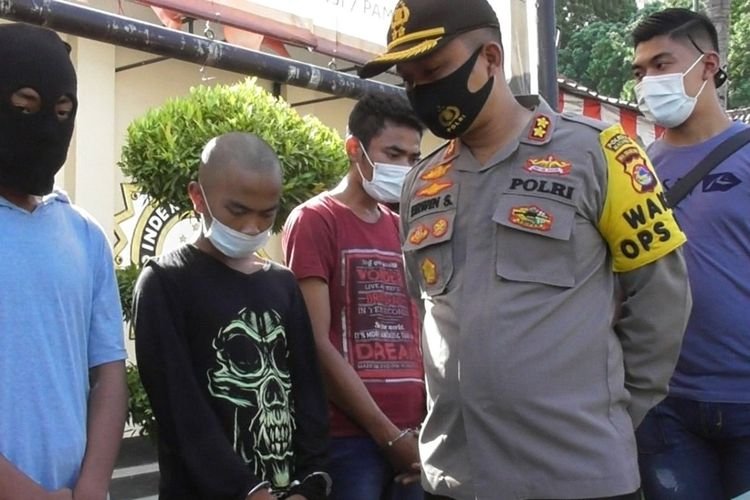 Pelaku residivis Pencurian motor EH saat Jumpa Pers di Polresta Mataram