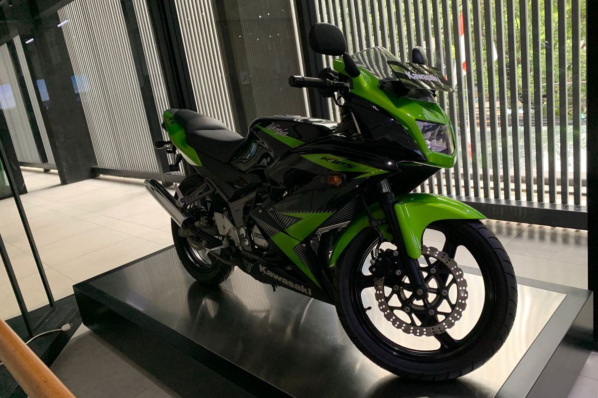 kawasaki ninja 150 rr 2022