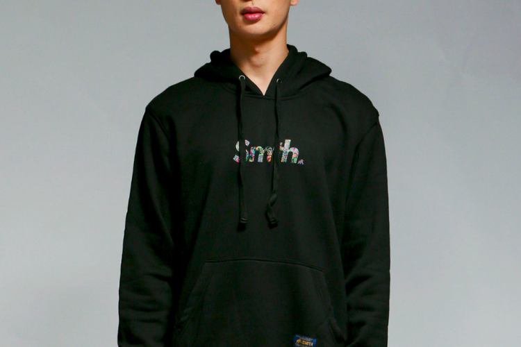 Hoodie dari merek House of Smith, rekomendasi hoodie laki-laki merek lokal 
