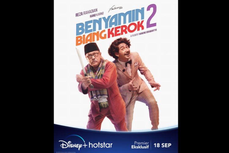 Reza Rahadian dan Rano Karno dalam film komedi Benyamin Biang Kerok 2 (2020).