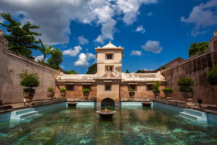 Taman Sari, wisata populer di Yogyakarta. 