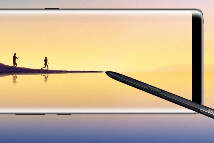 Galaxy Note 8 merupakan perangkat phablet dengan layar 6,3 inci dan dilengkapi S-Pen.
