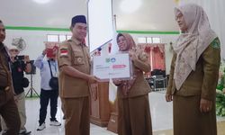 Luncurkan Program BSI di Tanah Bumbu, Bupati Zairullah Sebut Pendidikan Jadi Kunci Peningkatan SDM