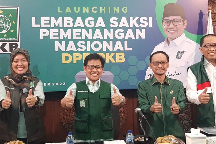 Ketua Umum Partai Kebangkitan Bangsa (PKB) Muhaimin Iskandar saat meluncurkan Lembaga Saksi Pemenangan Nasional DPP PKB di kantor DPP PKB, Senin (21/11/2022).