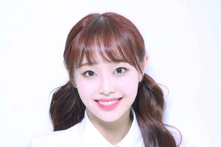 Member Chuu dari grup Loona