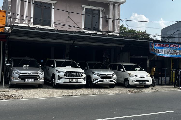 Mobil Diesel Bekas Sulit Terjual, Pedagang Tak Berani Tambah Stok