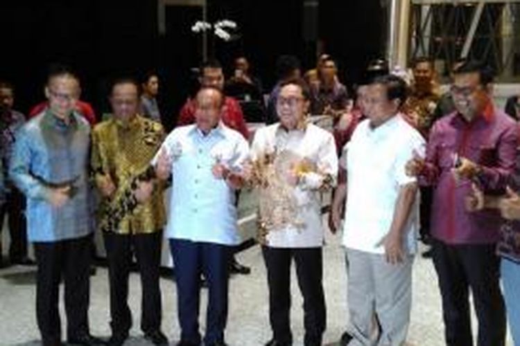 Para petinggi partai politik yang tergabung dalam Koalisi Merah Putih usai bertemu Partai Amanat Nasional yang mendukung pemerintah, Kamis (3/9/2015).