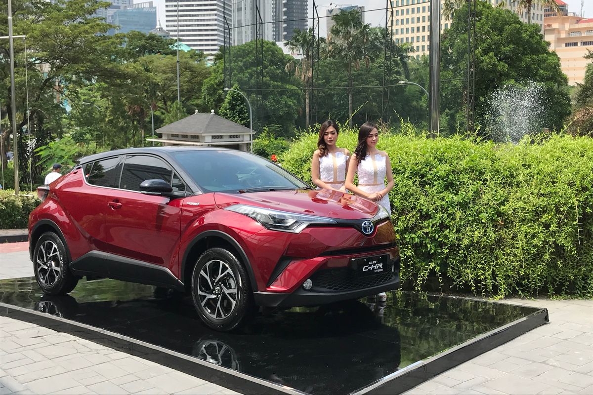 Peluncuran Toyota C-HR Hybrid