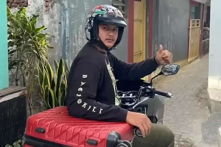 Kisah Najeh, Mahasiswa di Malang yang Rintis Jasa 
