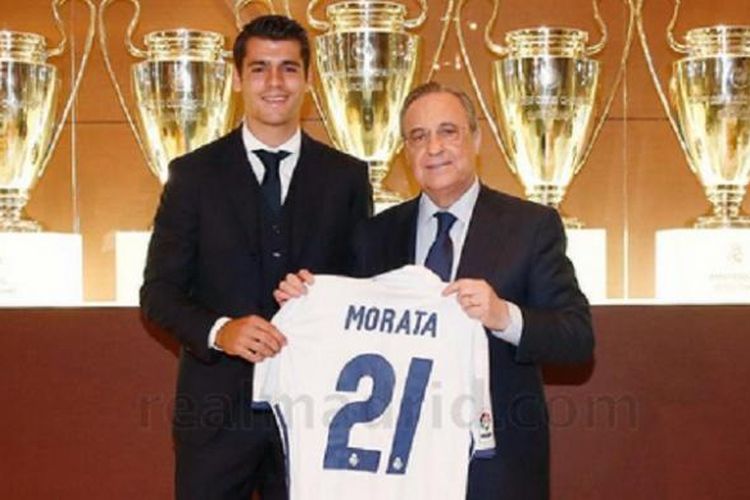 Alvaro Morata diperkenalkan sebagai penyerang Real Madrid di Stadion Santiago Bernabeu, pada Senin (15/8/2016).