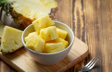 8 Manfaat Buah Nanas, Bisa Juga Bantu Turunkan Berat Badan Halaman ...