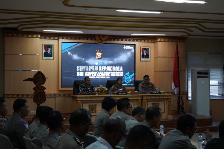 385 Polisi Dikerahkan Amankan Laga Bali United Vs PSS Sleman di Gianyar