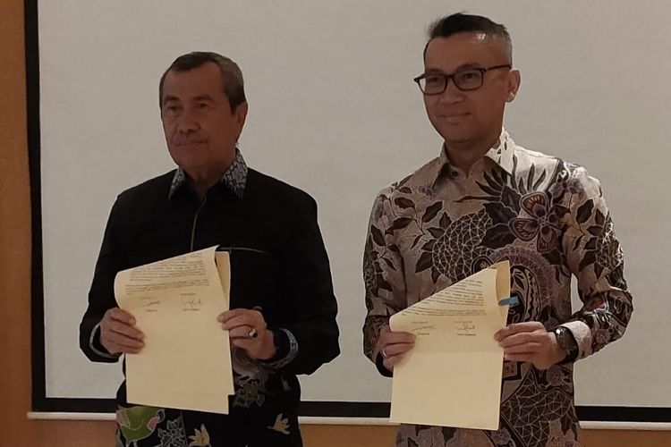 Pemprov Riau dan PT Pertamina Patra Niaga menandatangani MoU kerja sama proyek MCC.