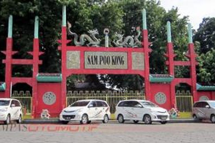 Klenteng Sam Poo Kong, bukti masukknya budaya China di Semarang.