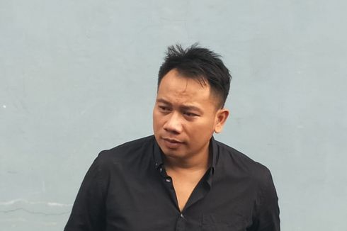Vicky Prasetyo Bantah Ada Orang Ketiga dalam Rumah Tangganya