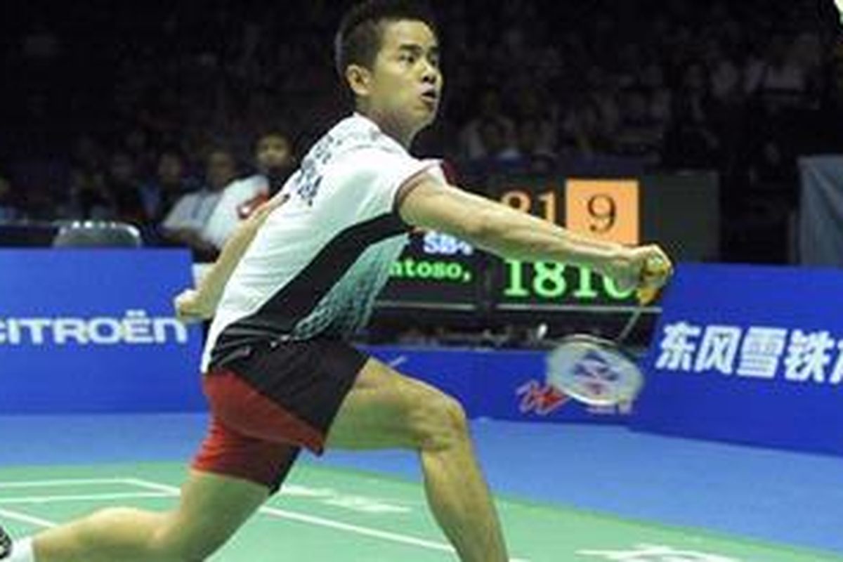 Tunggal putra Indonesia, Simon Santoso.