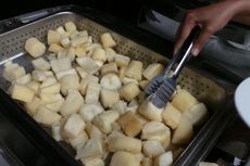 Nasib Singkong dan Pisang Rebus di Acara Kementerian