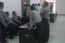 Polisi Masih Menjaga Ketat Kantor DPRD Kediri