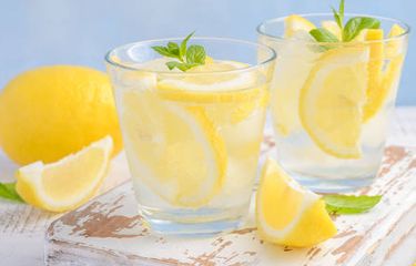 Manfaat air lemon untuk menurunkan berat badan