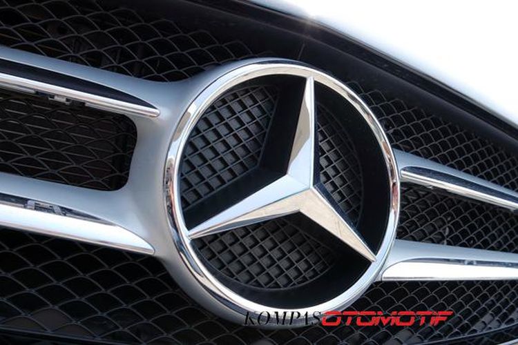 Logo Mercedes-Benz,