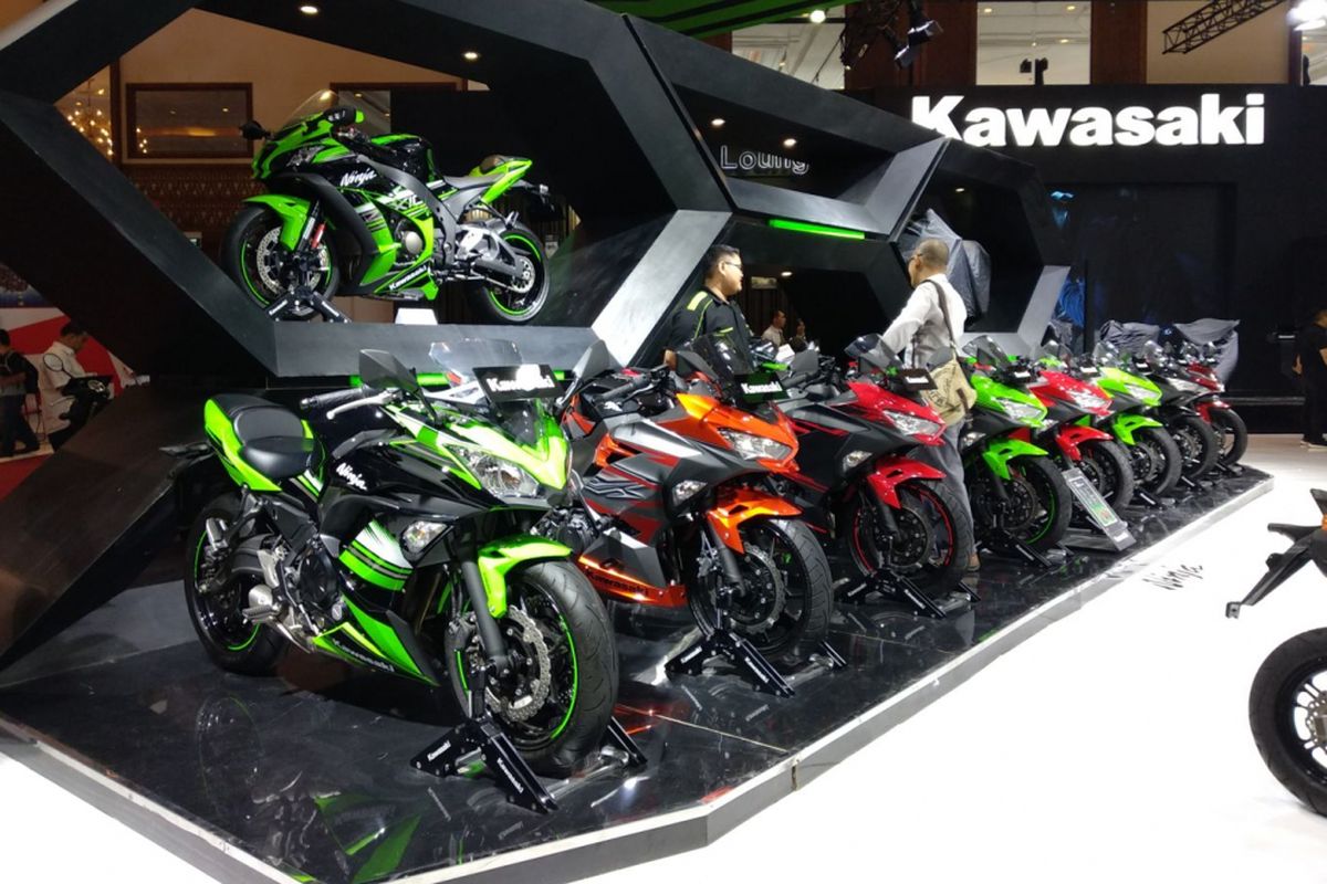 Kawasaki membawa deretan produk mereka di Imos 2018