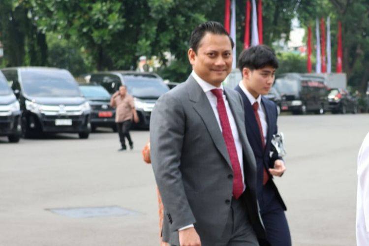 Profil Thomas Djiwandono, Keponakan Prabowo Yang Kini Jabat Wamenkeu