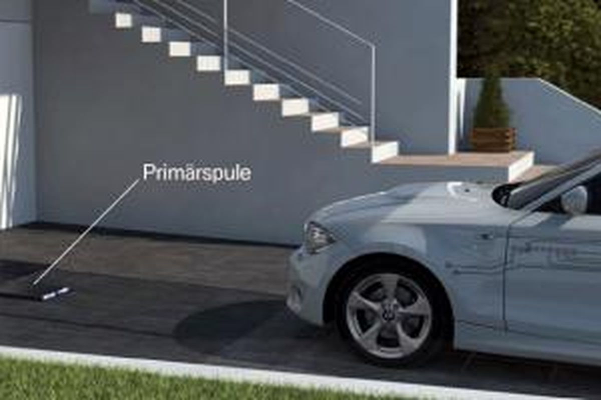 BMW akan mengembangkan charger tanpa kabel pada mobil elektriknya.
