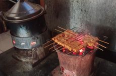 Warung Nasi Campur di Malang Setia Masak Pakai Arang Sejak 1970-an