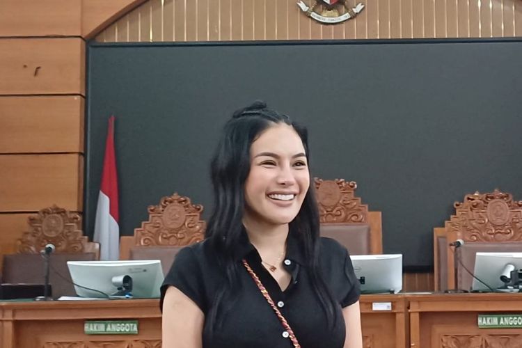 Sidang Perdana PK Nikita Mirzani Ditunda, Kejaksaan Mangkir Tanpa Alasan