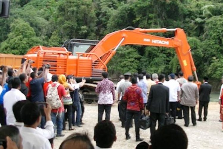 Ilustrasi: Tenaga kerja lokal dilibatkan dalam pembangunan proyek Bendungan Krueng Keureuto, di Kabupaten Aceh Utara, Provinsi Aceh.