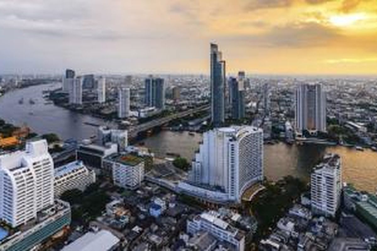 Sektor perkantoran Bangkok mulai bangkit dari keterpurukan selama 20 tahun.