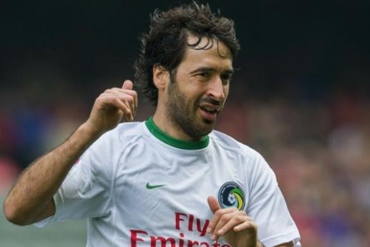 Striker New York Cosmos, Raul Gonzales. 