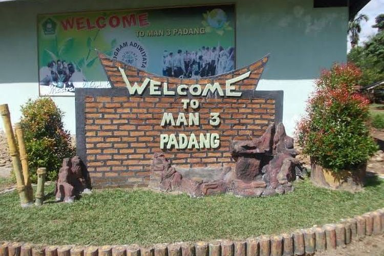 Sehari Setelah Ledakan Bom Rakitan, Aktivitas MAN 3 Padang Kembali Normal