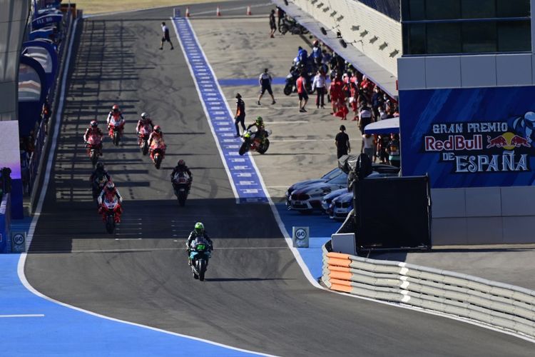 Para pebalap MotoGP 2020 menjajal trek di Sirkuit Jerez, Spanyol.