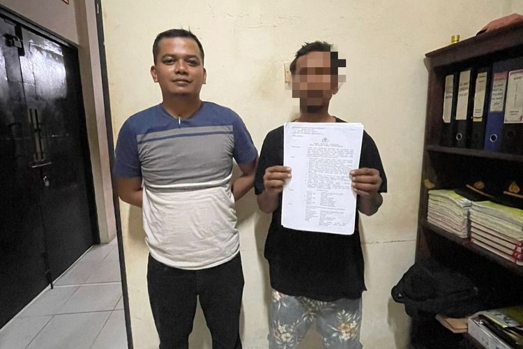 FT, seorang pria warga Desa Haruru, Kabupaten Maluku Tebgah, Maluku yang memerkosa putri kandungnya ditetapkan sebagai tersangka dan langsung ditahan di sel tahanan Polres Maluku Tengah, Selasa (16/4/2024).