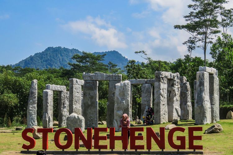 Stonehenge yang ada di Sleman, Yogyakarta.