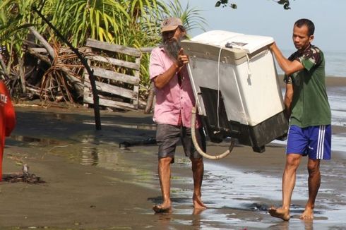 Rumah di Pesisir Aceh Barat Terendam Rob, Warga Sampai Mengungsi