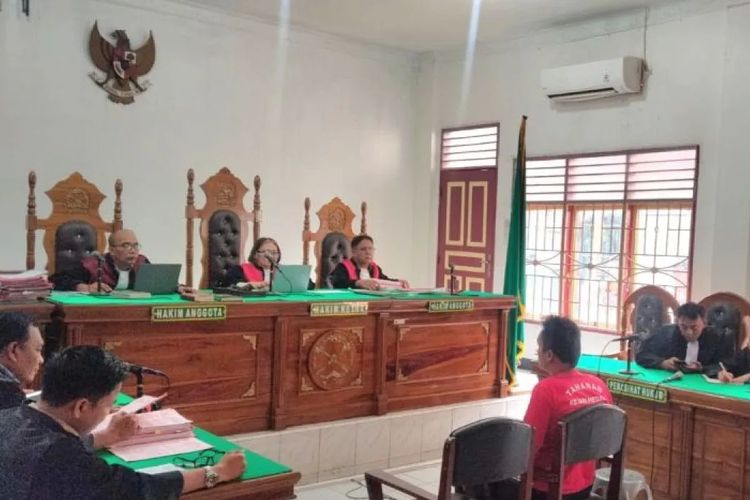 Mantan Sopir Didakwa Bobol dan Bakar Rumah Hakim di Medan, Curi Emas 149,5 Gram