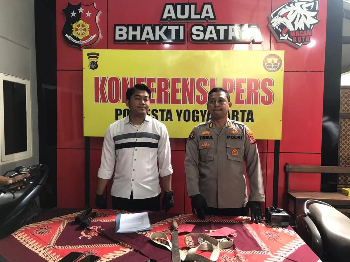 Alibi Jaga-jaga Bawa Golok dan Gir, 3 Remaja Ditangkap Polresta Yogyakarta