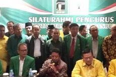 Agung Laksono Anggap Bambang dan Ade Komarudin Bukan Lagi Pimpinan Fraksi
