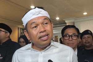 Dedi Mulyadi Tinjau Siswa Purwakarta yang Olok Guru, Kini Bersih-bersih, Juni ke Barak Militer