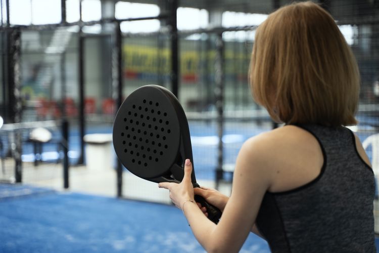 Mau Upgrade Raket? Ini 5 Rekomendasi Raket Padel Harga Rp 2 Jutaan Terbaik