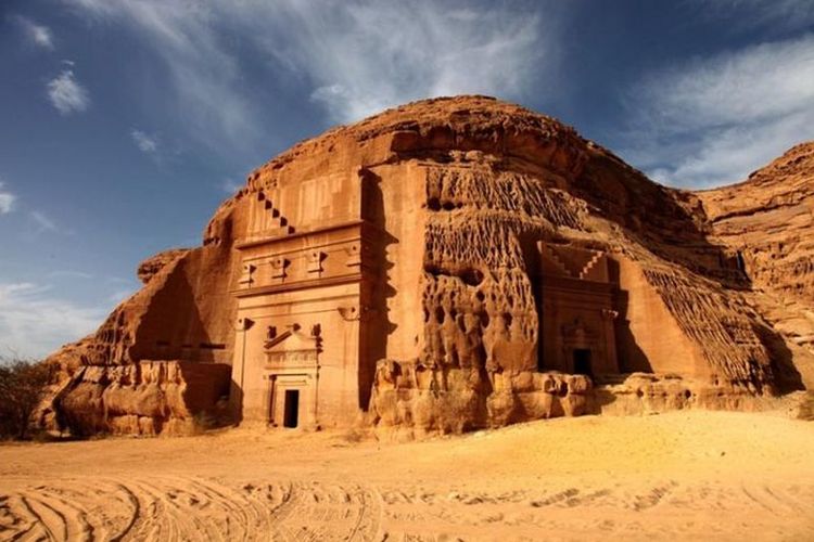 Istanab batu di Madain Saleh, Arab Saudi 