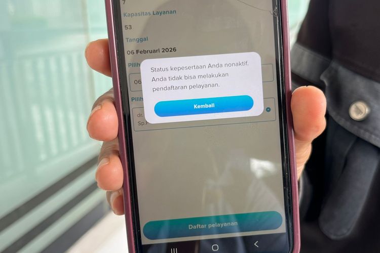 Tampilan notifikasi dari aplikasi Mobile JKN saat penerima BPJS PBI tiba-tiba dinonaktifkan dan gagal mendaftar jadwal kontrol. Pemerintah mulai verifikasi peserta BPJS Kesehatan PBI-JKN hingga April 2026 dan meminta warga menyiapkan foto rumah serta bukti token listrik sebagai syarat pendataan ulang.