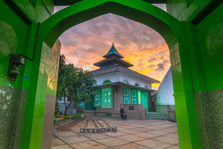 Masjid Layur atau Masjid Menara Semarang